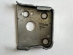 Plaque de serrure sur porte droite Keiper
